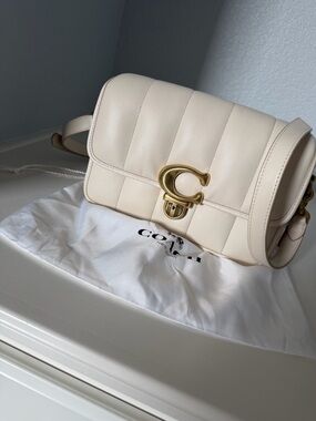 Coach Cream Quilted Turnlock Crossbody Bag